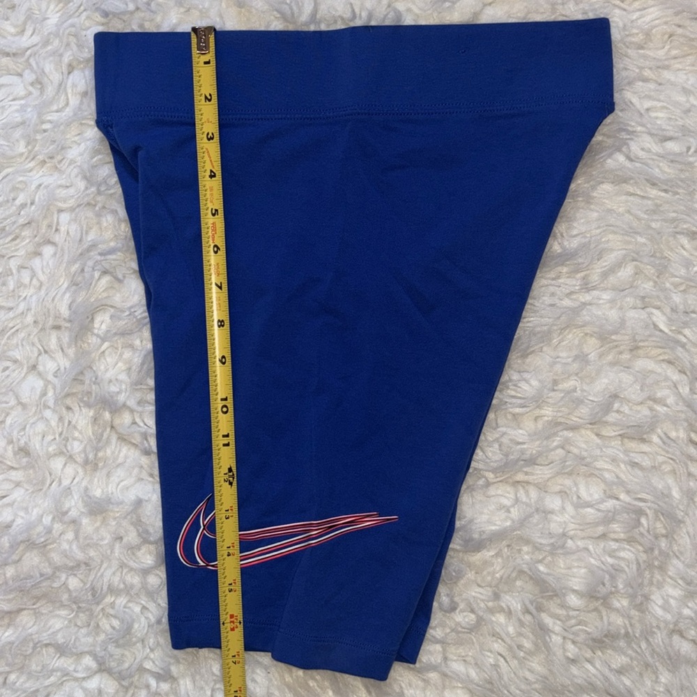 Nike 9” Tight Fit Biker Shorts, Size M - Picture 7 of 16